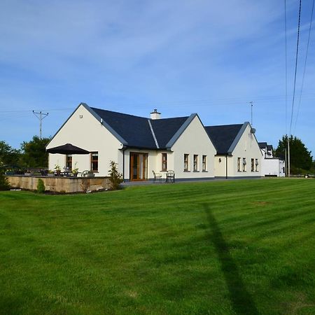 Riverbend Lodge B & B Oughterard Zewnętrze zdjęcie